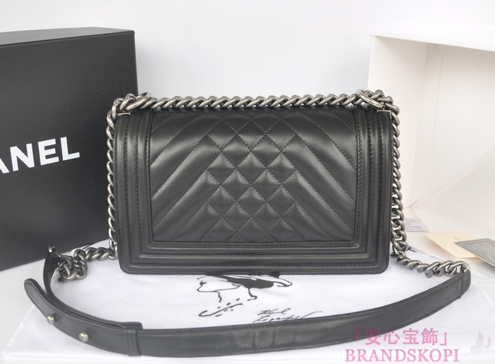 シャネル チェーンショルダーバッグ ボーイシャネル マトラッセ ココマーク A90191 CHANEL バッグ