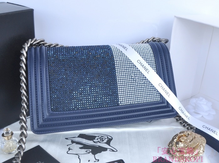 CHANEL  シャネル ボーイシャネル　ローズフォンセ ビジューデザイン A67086-12 ヴィンテージ金具