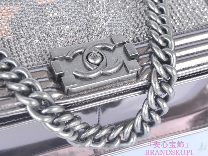 CHANEL  シャネル ボーイシャネル　ローズフォンセ ビジューデザイン A67086-11 ヴィンテージ金具