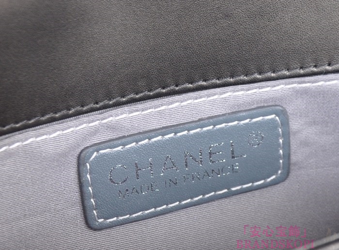 CHANEL  シャネル ボーイシャネル　ローズフォンセ ビジューデザイン A67086-10 ヴィンテージ金具