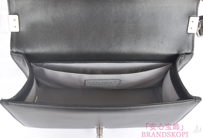 CHANEL  シャネル ボーイシャネル　ローズフォンセ ビジューデザイン A67086-9 ヴィンテージ金具