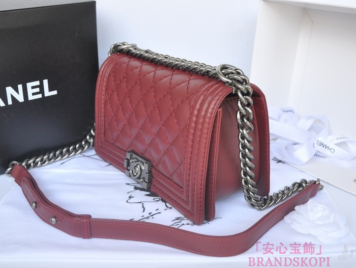 CHANEL　シャネル　ボーイシャネル チェーンショルダーバッグ　マトラッセ　A67086-8 ヴィンテージ金具