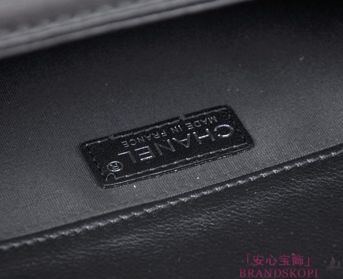 CHANEL　シャネル　ボーイシャネル チェーンショルダーバッグ　マトラッセ　A67086-1 ヴィンテージ金具
