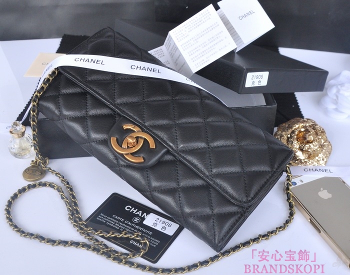 シャネル CHANEL マトラッセライン A50041-6 バッグ ショルダーバッグ レディース ブラック ラムスキン クラッチ