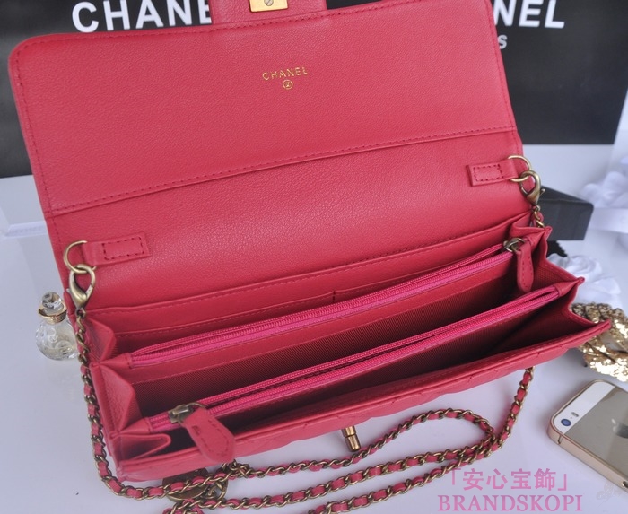 シャネル CHANEL マトラッセライン A50041-3 バッグ ショルダーバッグ レディース レッド ラムスキン クラッチ