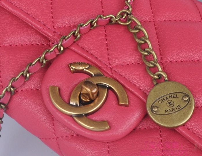 シャネル CHANEL マトラッセライン A50041-3 バッグ ショルダーバッグ レディース レッド ラムスキン クラッチ