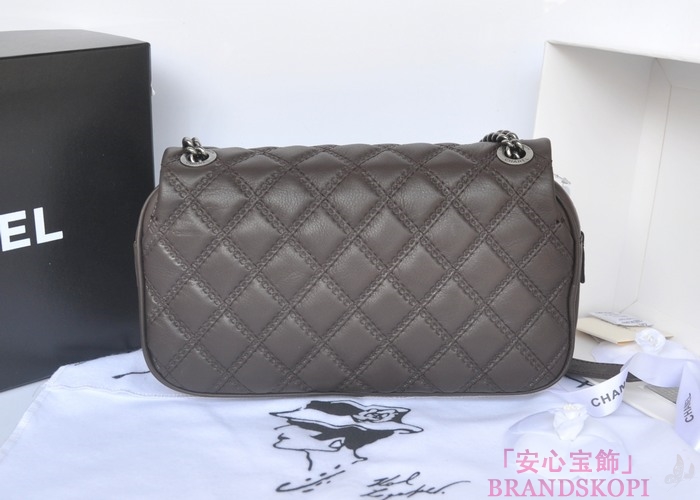 CHANEL/シャネル 金具付きチェーンショルダーバッグ ベンガルブラウン×シルバーアンティーク  A67824-3
