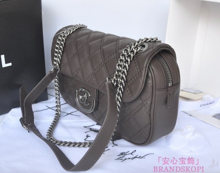 CHANEL/シャネル 金具付きチェーンショルダーバッグ ベンガルブラウン×シルバーアンティーク  A67824-3