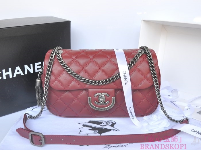 CHANEL/シャネル 金具付きチェーンショルダーバッグ レッド×シルバーアンティーク  A67824-2