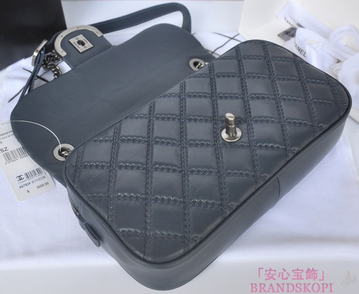 CHANEL/シャネル 金具付きチェーンショルダーバッグ ブリュエッテ×シルバーアンティーク  A67824-1