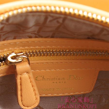 クリスチャンディオール/Christian Dior/ ロゴチャーム付きハンドバッグ(２ＷＡＹ仕様)/LADY DIOR レディディオール /アンバーcal44550 m268