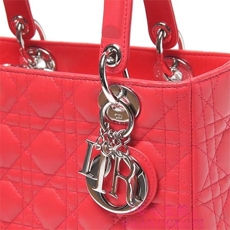 クリスチャンディオール/Christian Dior/ ロゴチャーム付きハンドバッグ(２ＷＡＹ仕様)/レディディオール /ゼラニウムレッドcal4451 271