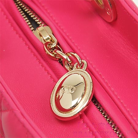 クリスチャンディオール/Christian Dior/ ロゴチャーム付きハンドバッグ(2WAY仕様)/LADY DIOR レディディオール /Fuchsia cal44550 m431