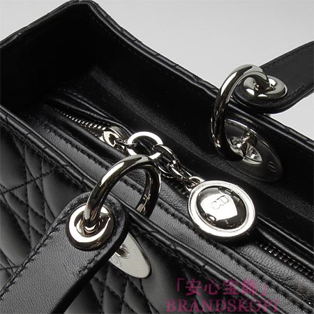クリスチャンディオール/Christian Dior/ ロゴチャーム付きハンドバッグ(２ＷＡＹ仕様)/Lady Dior レディディオール /ブラックcal44561 n0