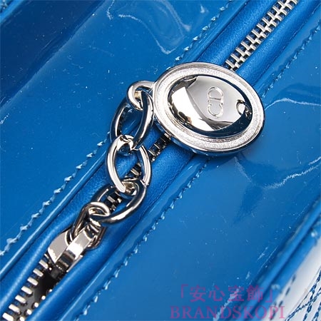 クリスチャンディオール/Christian Dior/ ロゴチャーム付きハンドバッグ(２ＷＡＹ仕様)/LADY DIOR レディディオール /ブルーvrb44551 m503