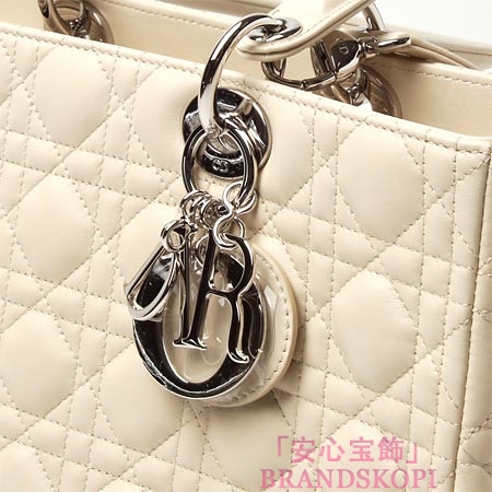 クリスチャンディオール/Christian Dior/ ロゴチャーム付きハンドバッグ(２ＷＡＹ仕様)/Lady Dior レディディオール /バニラcal44561 m814