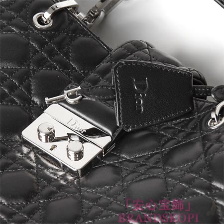 クリスチャンディオール/Christian Dior/ レザーハンドバッグ/NEW LOCK /ブラックm9813pssq 900