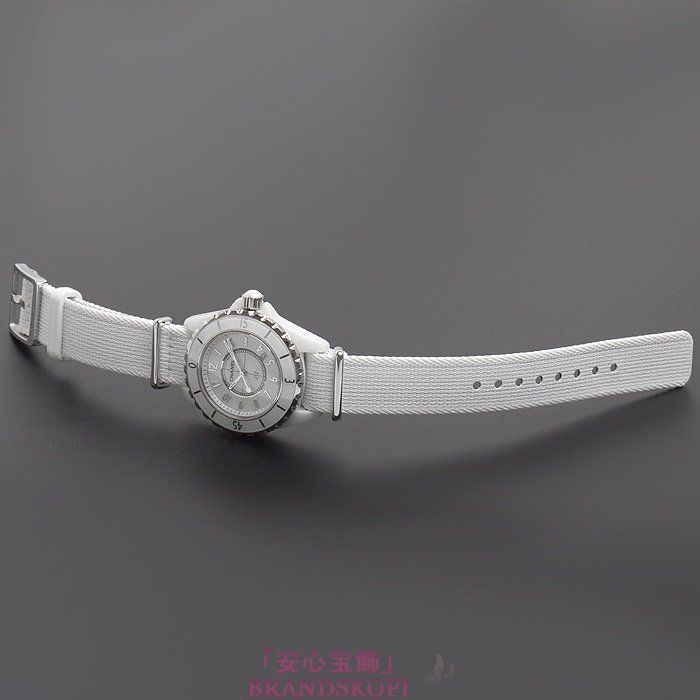シャネルJ12時計レディース クォーツ G.10 GLOSS H4656