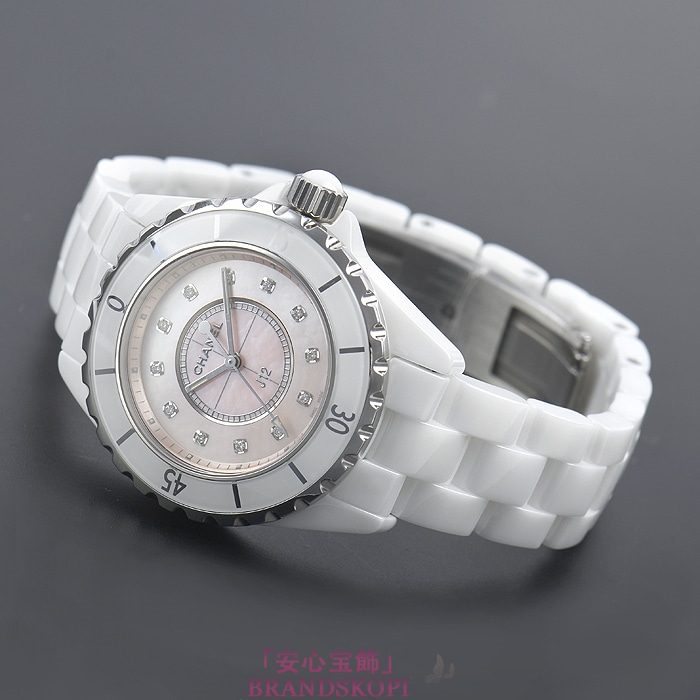 シャネルJ12時計レディース クォーツ 33MM 世界限定1200本 H5513