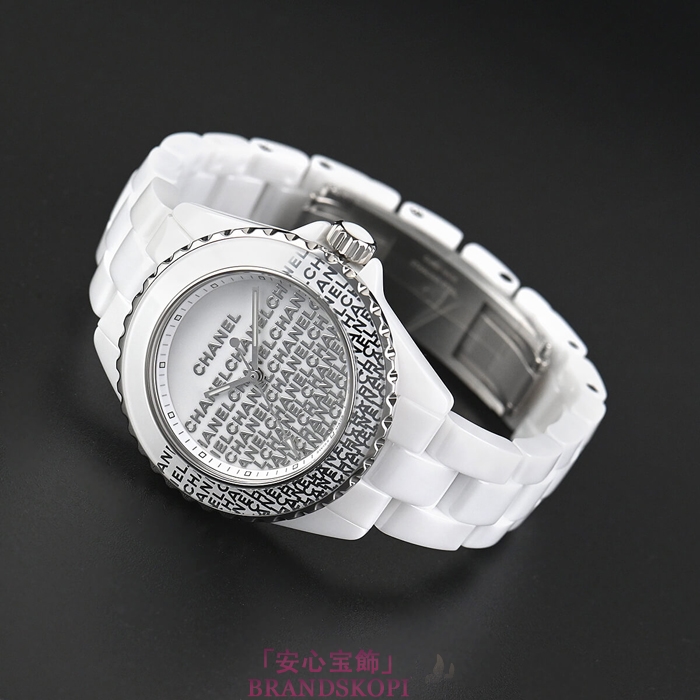 シャネルJ12時計レディース クォーツ ウォンテッド ドゥ シャネル 33MM 限定生産モデル H7419