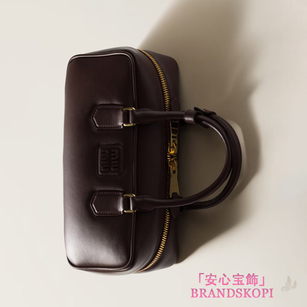 ミュウミュウアルカディ レザー バッグ5BB148_ACR3_F0NBL_V_OON